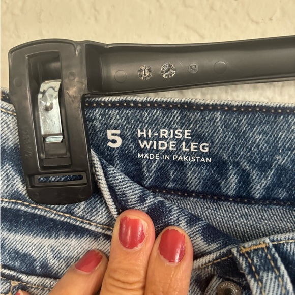 Arizona Jean Company Women's Denim Wide-Leg Jeans - Picture 4 of 13